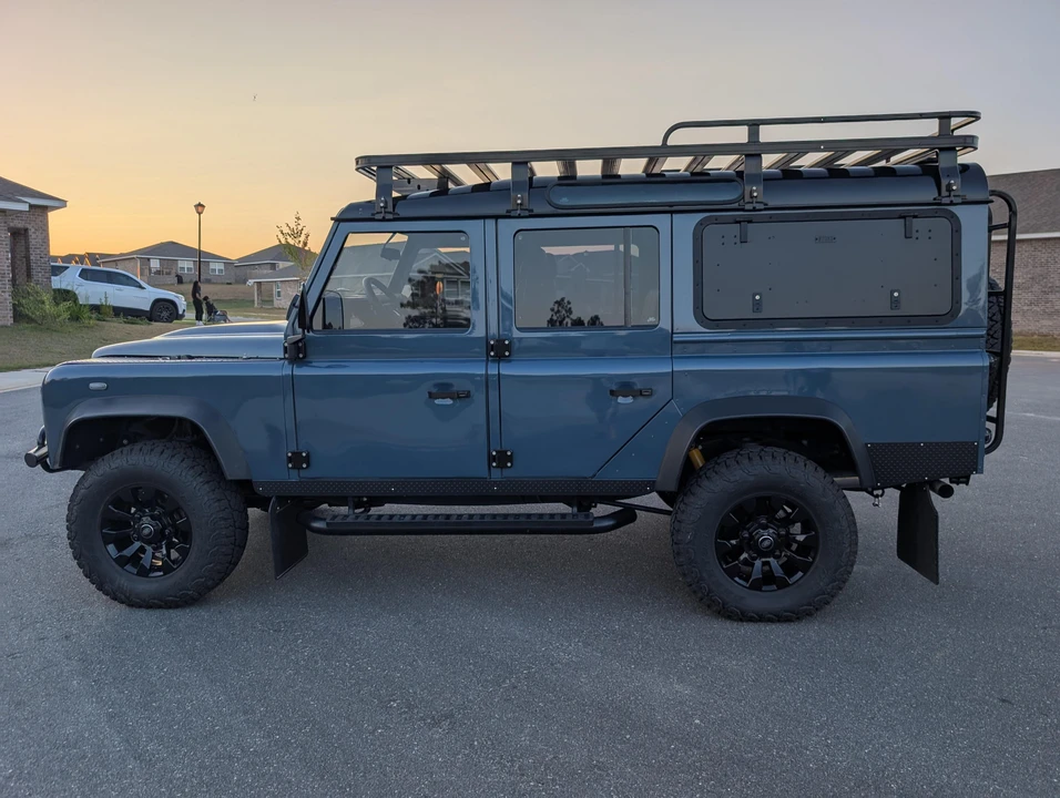 1985 Land Rover Defender 110 - Image 10 of 31