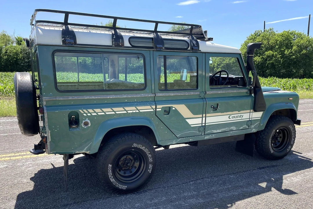 1985 Land Rover Defender 110 - Image 3 of 31