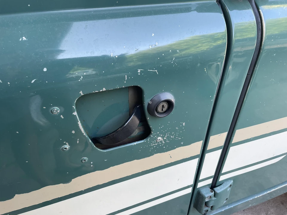 1985 Land Rover Defender 110 - Image 16 of 31