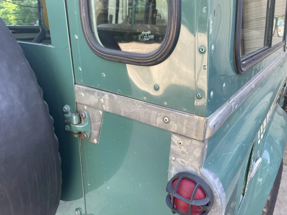 1985 Land Rover Defender 110 - Image 29 of 31