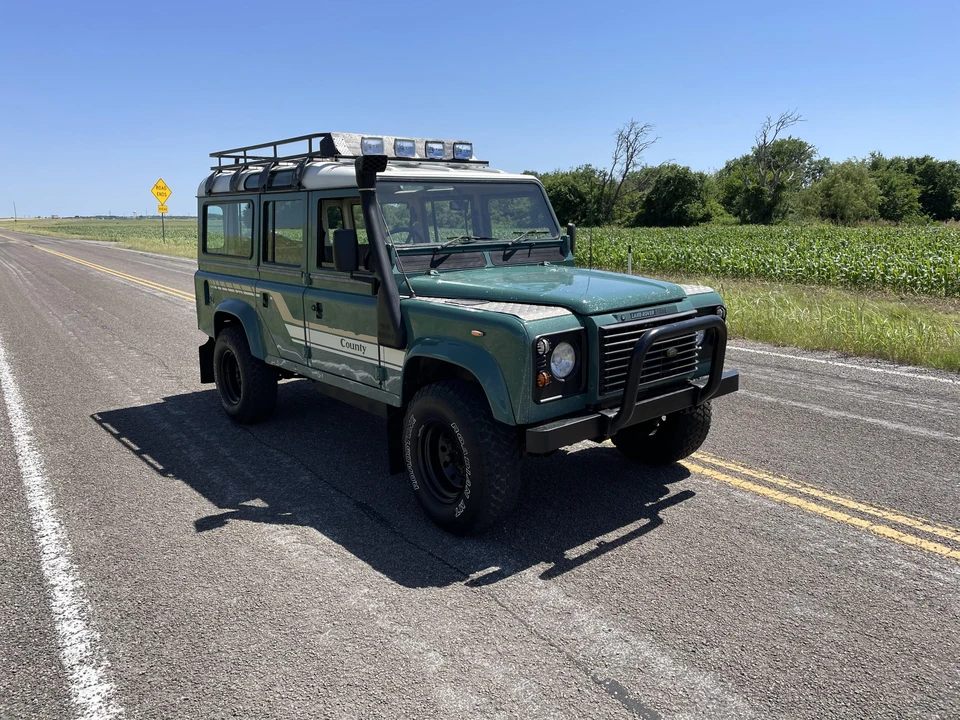 1985 Land Rover Defender 110 - Image 7 of 31