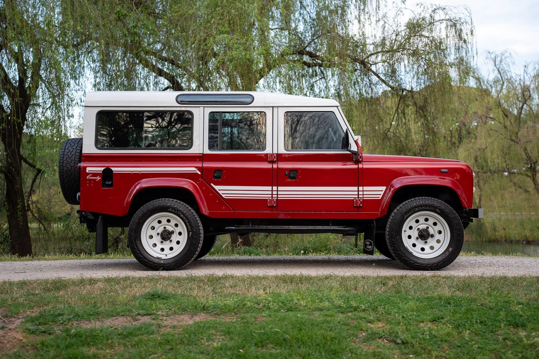 1985 Land Rover Defender 110 - Image 8 of 31
