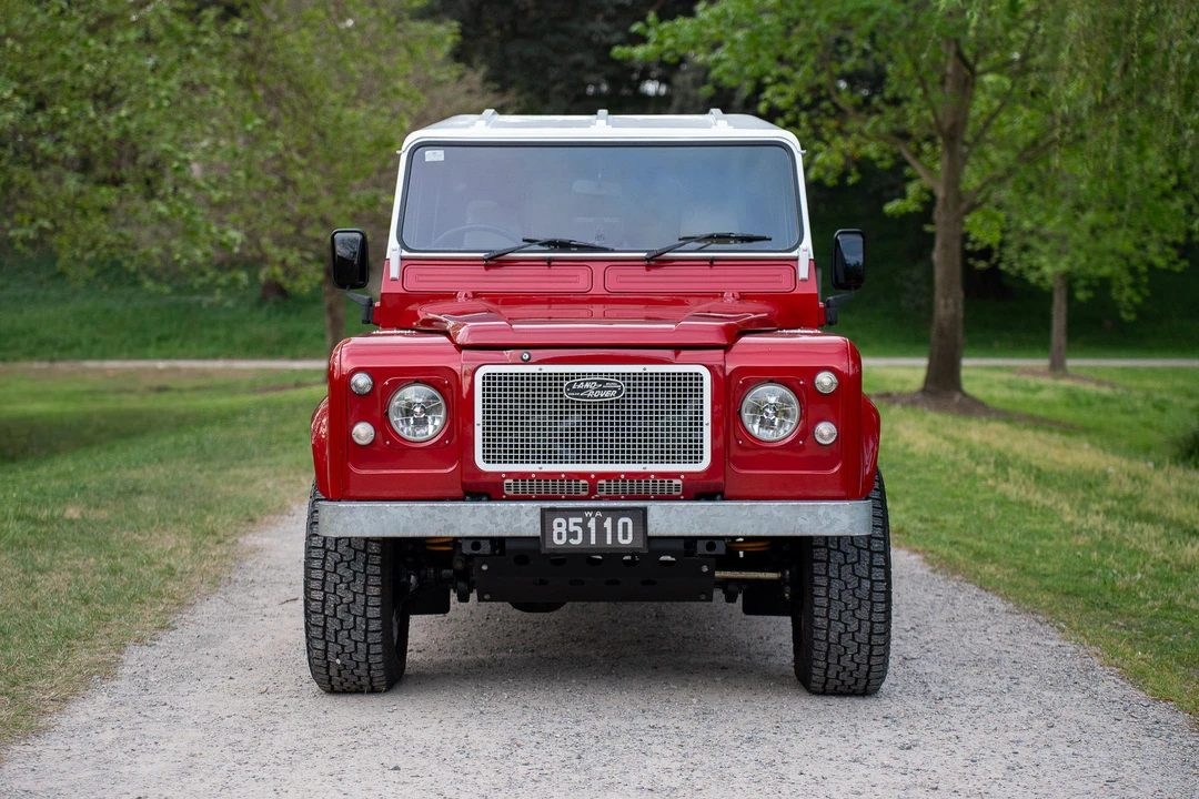 1985 Land Rover Defender 110 - Image 10 of 31