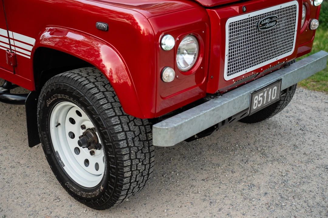 1985 Land Rover Defender 110 - Image 17 of 31