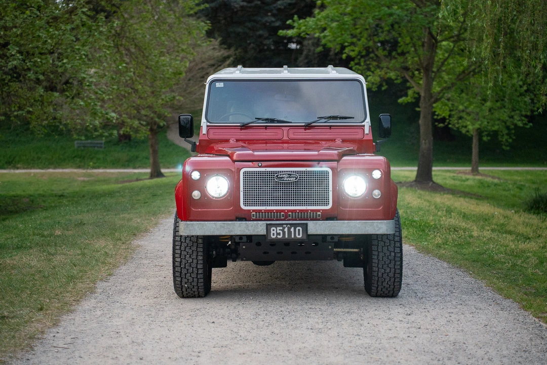 1985 Land Rover Defender 110 - Image 2 of 31