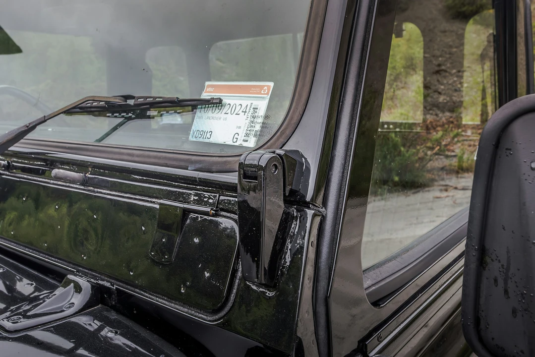 1985 Land Rover Defender 110 - Image 20 of 21
