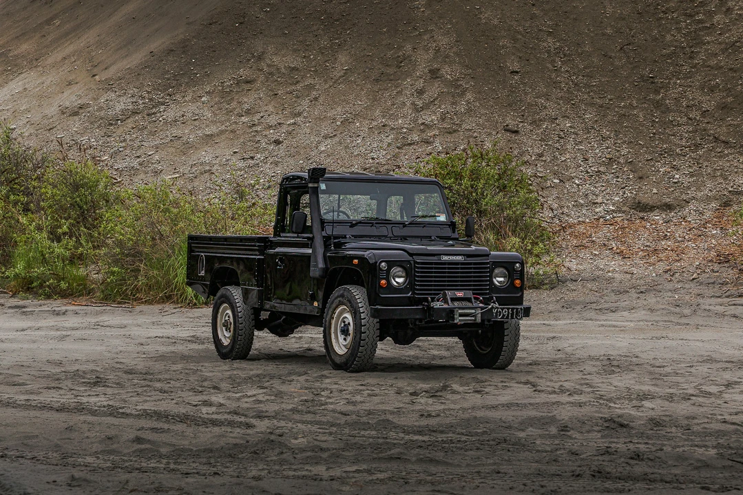 1985 Land Rover Defender 110 - Image 10 of 21