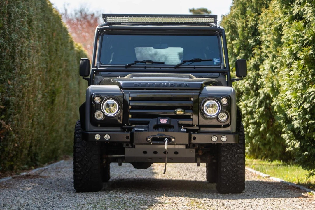 1985 Land Rover Defender 110 - Image 2 of 31
