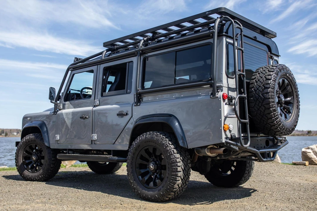 1985 Land Rover Defender 110 - Image 4 of 31