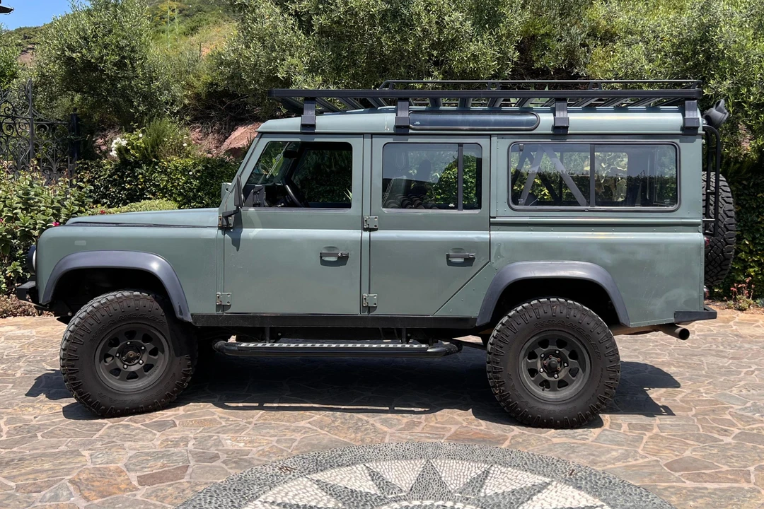 1985 Land Rover Defender 110 - Image 3 of 31