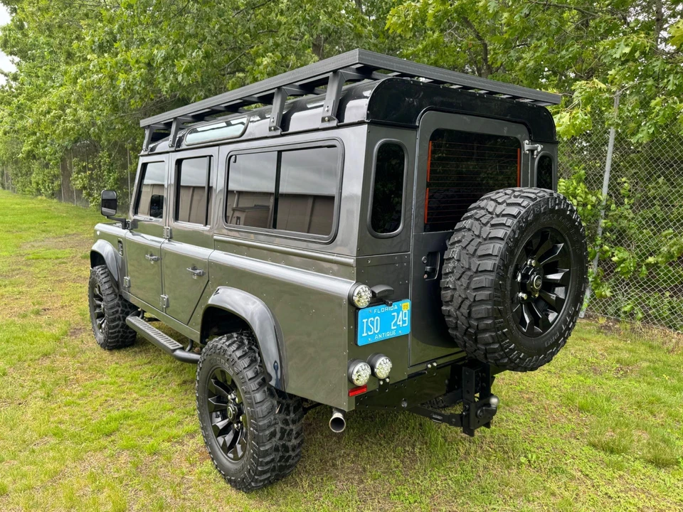 1985 Land Rover Defender 110 - Image 16 of 31