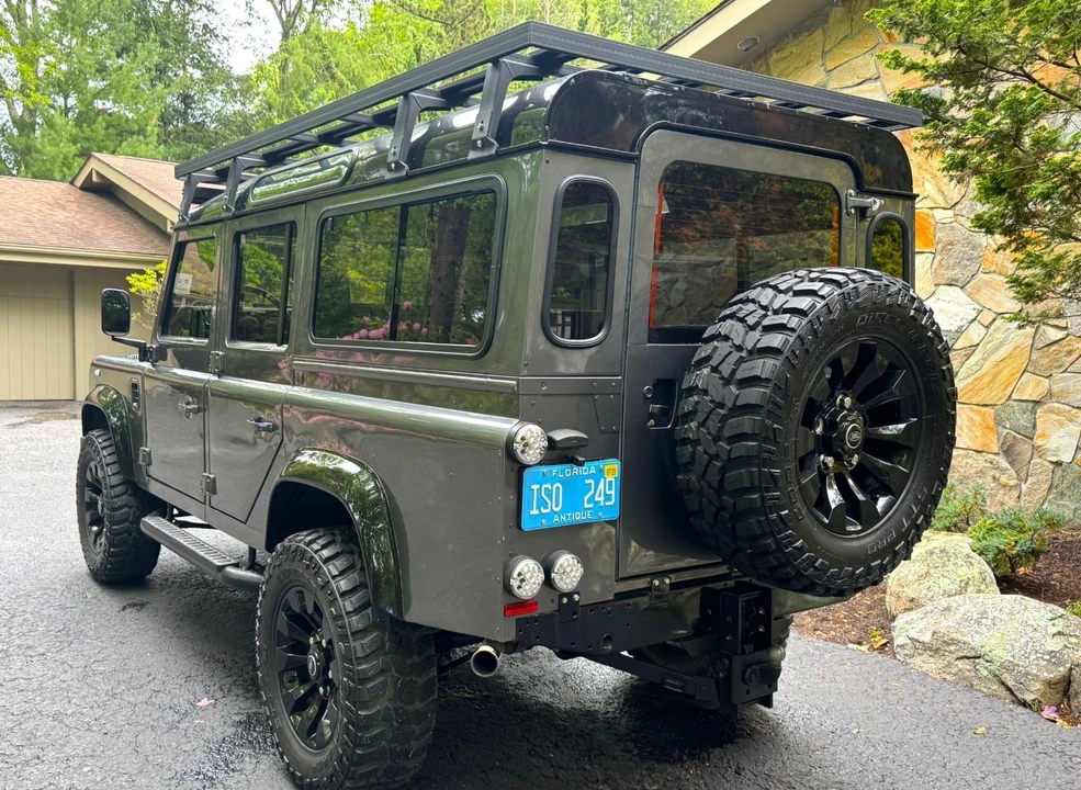 1985 Land Rover Defender 110 - Image 18 of 31