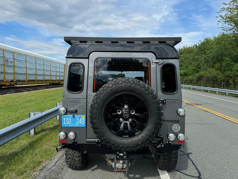 1985 Land Rover Defender 110 - Image 21 of 31