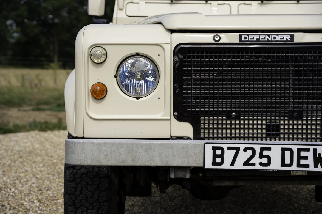 1985 Land Rover Defender 110 - Image 16 of 31