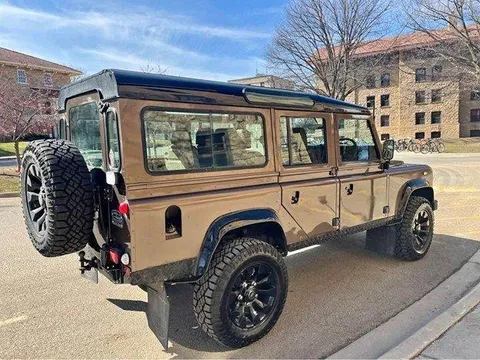 1985 Land Rover 110 Defender