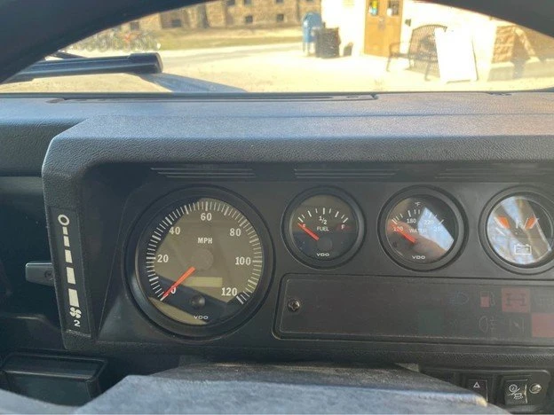 1985 Land Rover Defender 110 - Image 11 of 18