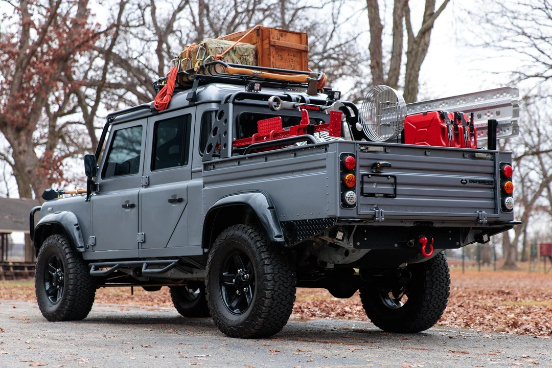 1985 Land Rover Defender 130 - Image 4 of 31