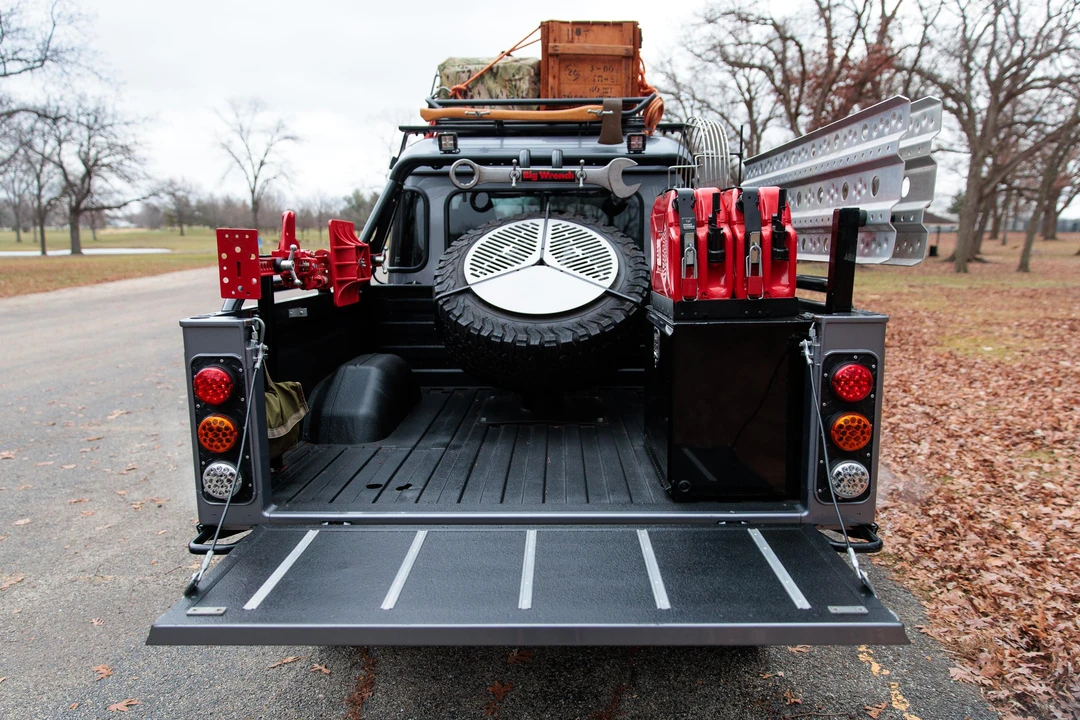 1985 Land Rover Defender 130 - Image 9 of 31