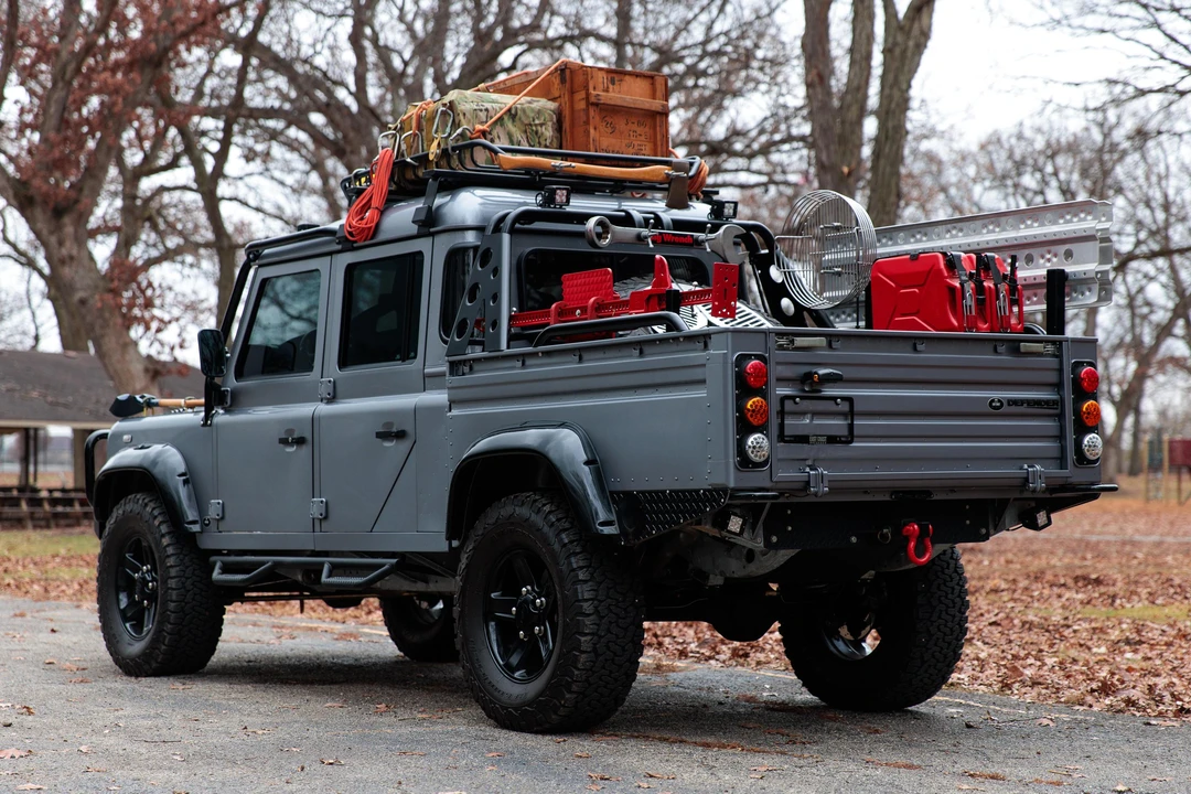 1985 Land Rover Defender 130 - Image 8 of 31