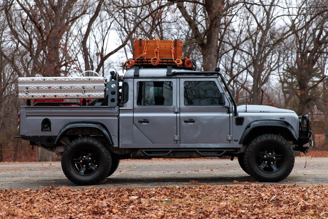 1985 Land Rover Defender 130 - Image 3 of 31