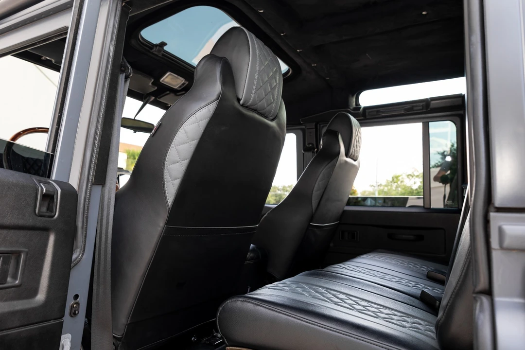 1985 Land Rover Defender 110 - Image 18 of 21