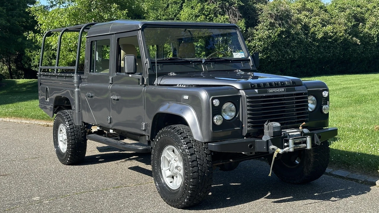 1985 Land Rover Defender 130 - Image 4 of 12