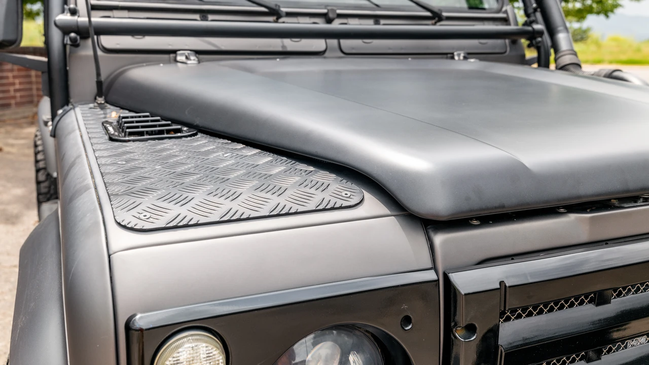 1985 Land Rover Defender 110 - Image 11 of 31