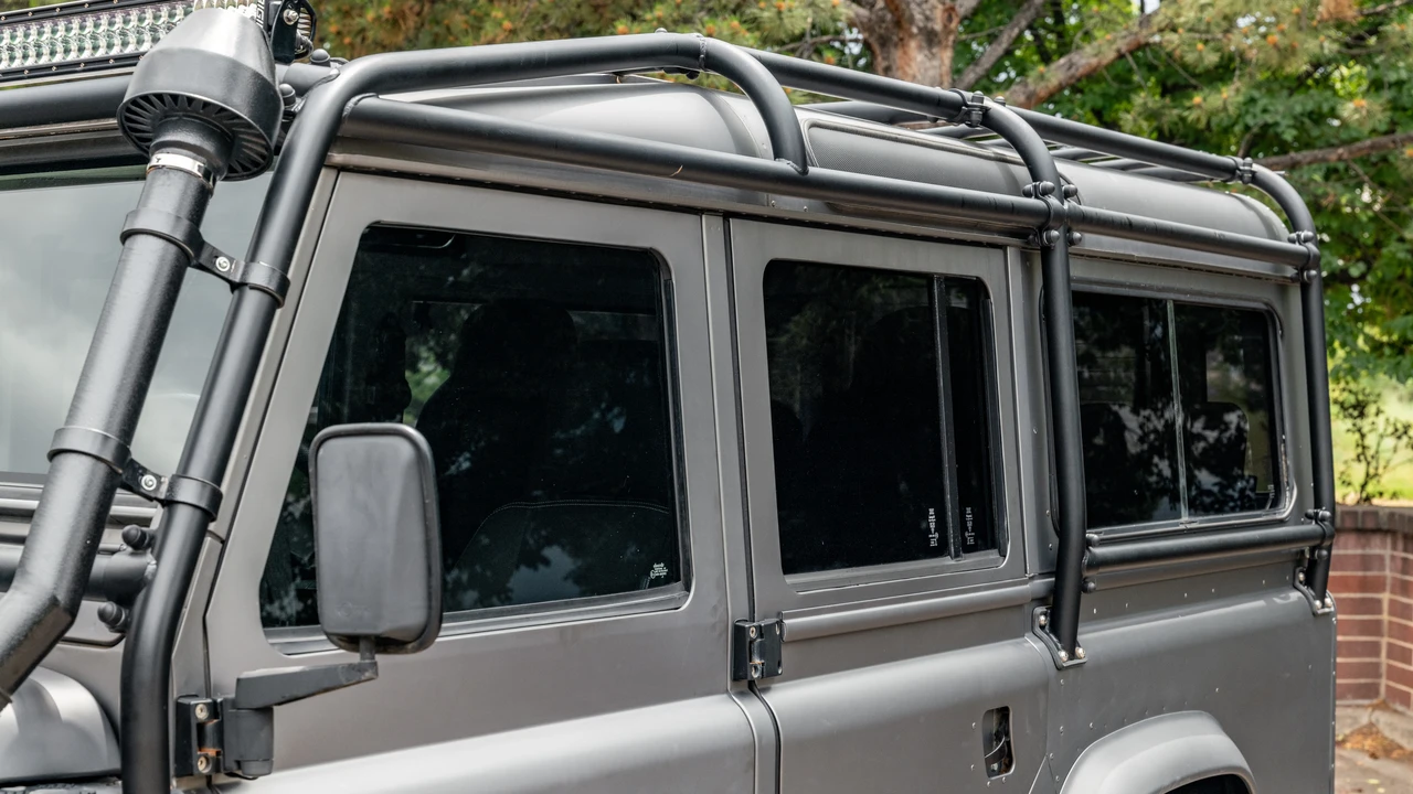 1985 Land Rover Defender 110 - Image 26 of 31