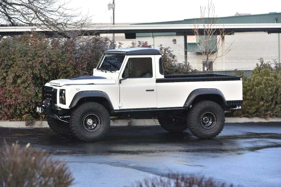 1985 Land Rover Defender 110 - Image 19 of 31
