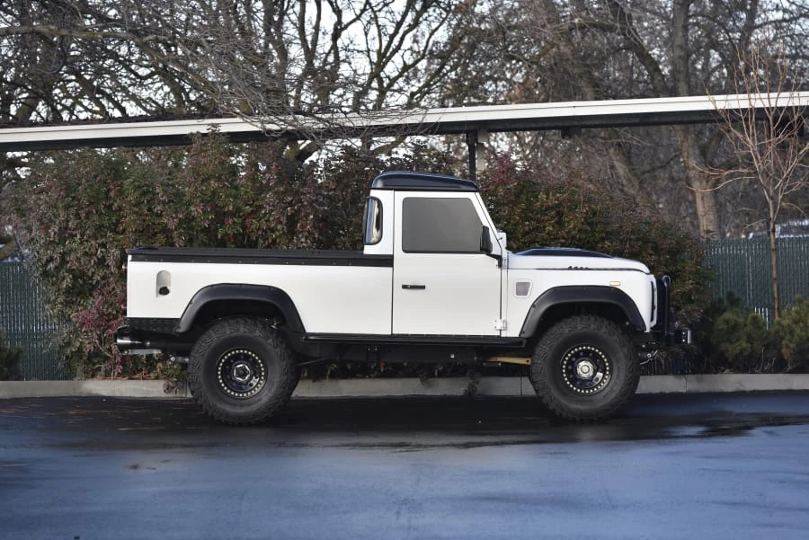 1985 Land Rover Defender 110 - Image 2 of 31