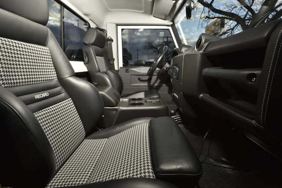 1985 Land Rover Defender 110 - Image 26 of 31
