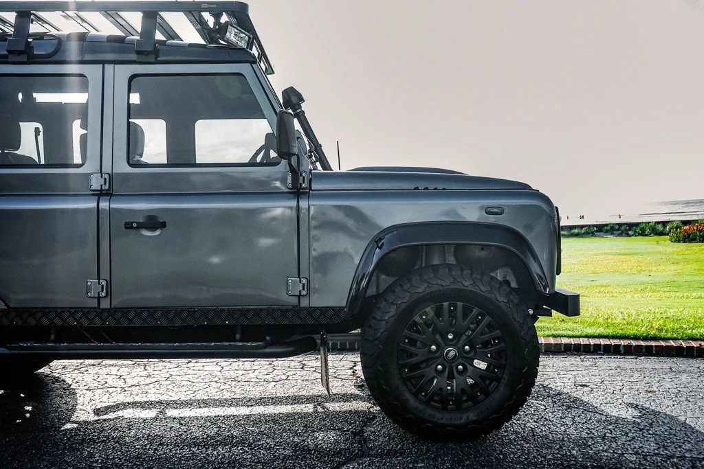 1985 Land Rover Defender 110 - Image 11 of 12