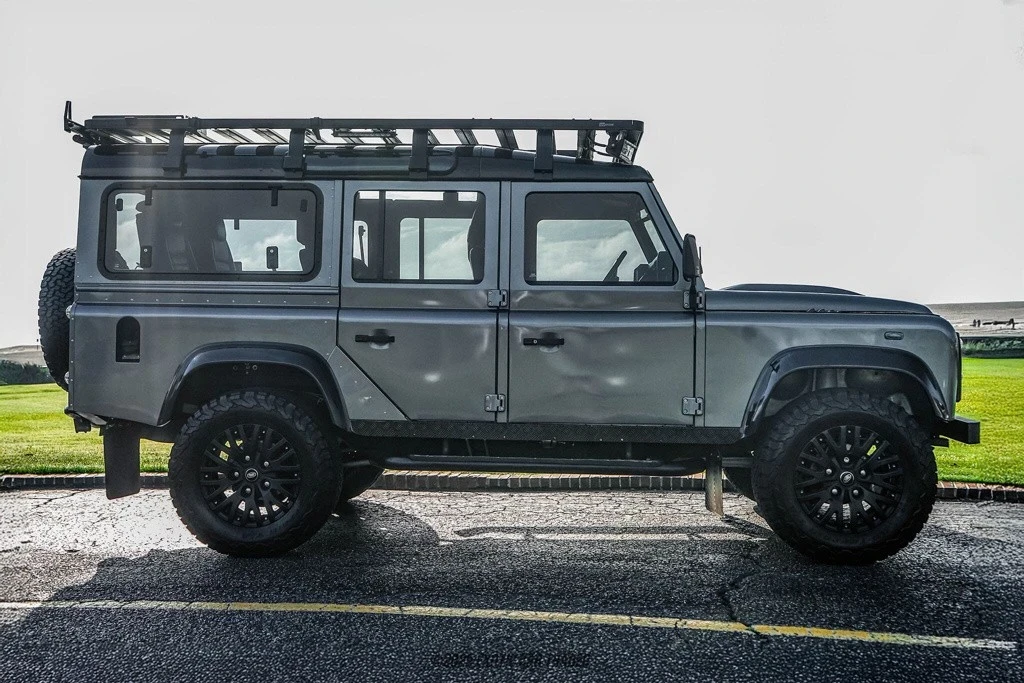 1985 Land Rover Defender 110 - Image 9 of 12