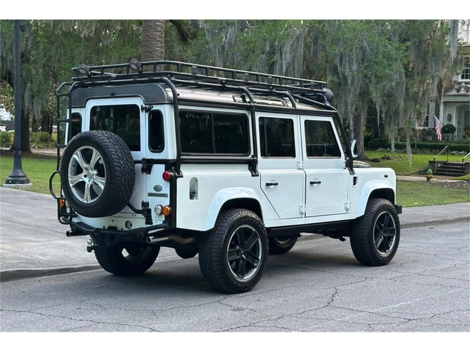 1985 Land Rover Defender 110 - Image 20 of 31