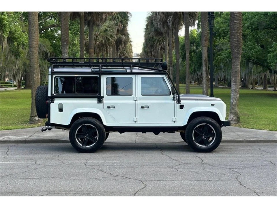 1985 Land Rover Defender 110 - Image 23 of 31