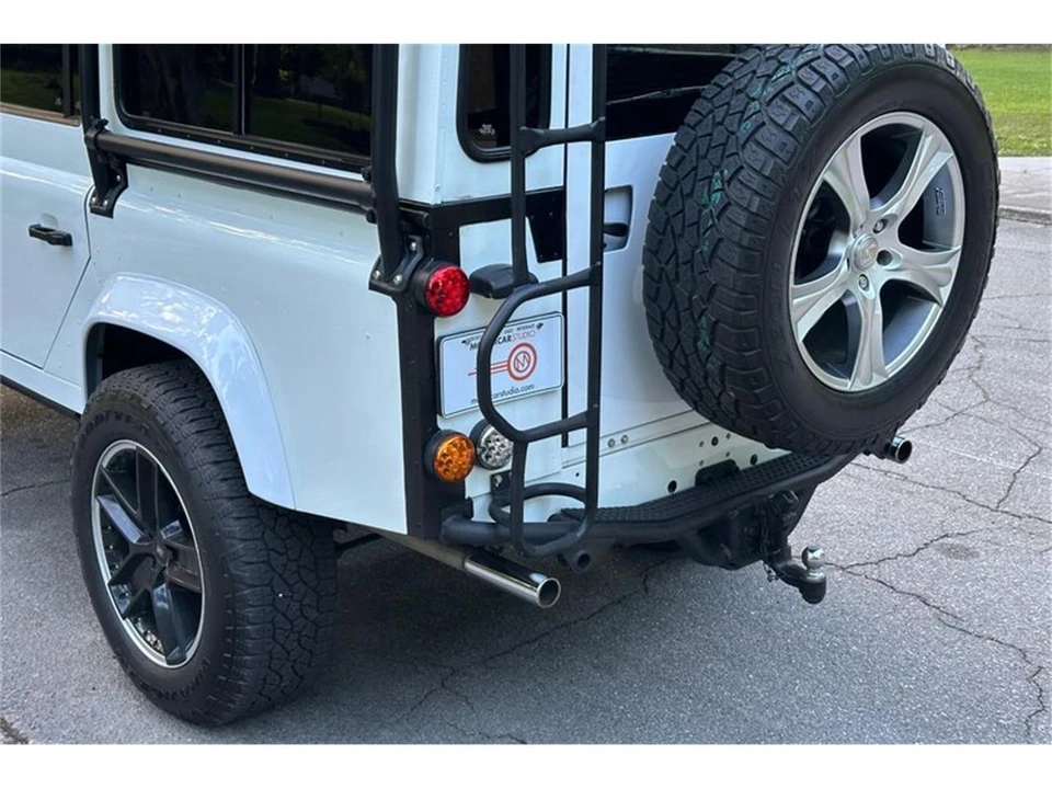 1985 Land Rover Defender 110 - Image 12 of 31