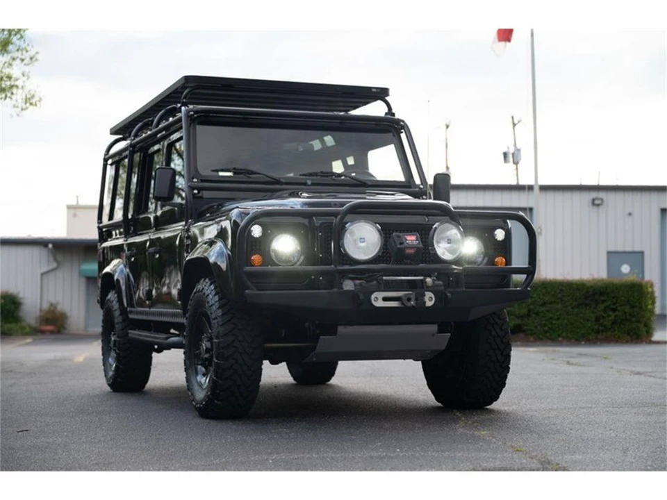 1985 Land Rover Defender 110 - Image 2 of 31