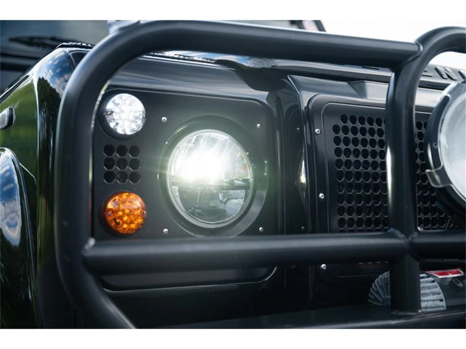 1985 Land Rover Defender 110 - Image 13 of 31