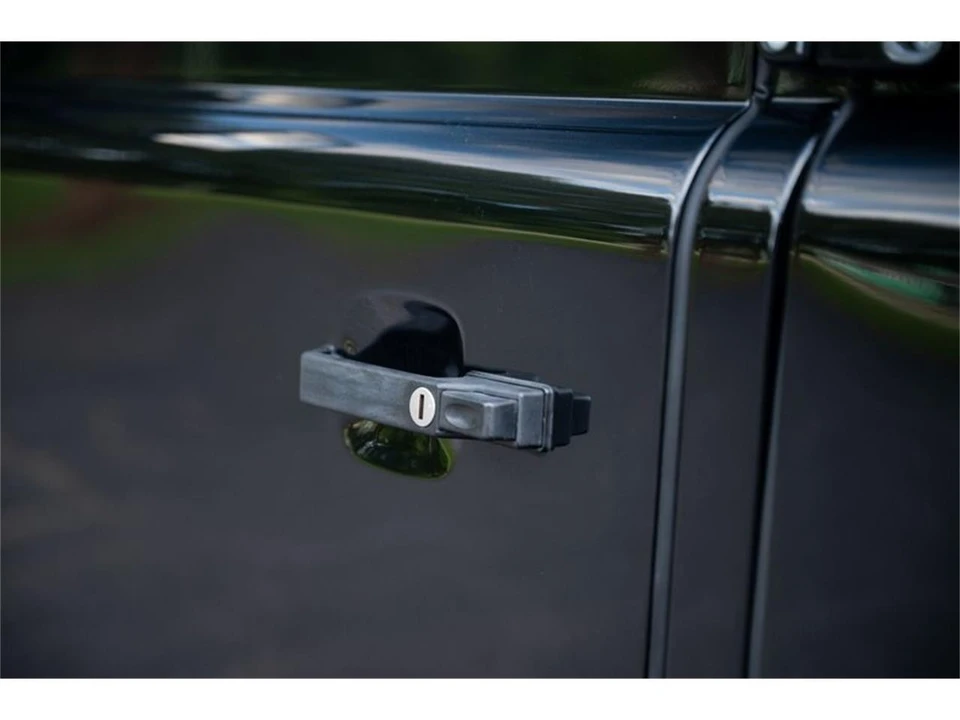 1985 Land Rover Defender 110 - Image 29 of 31