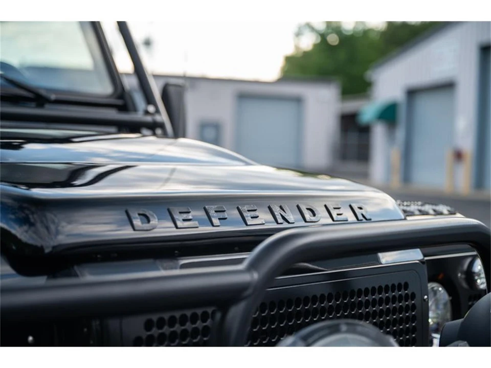 1985 Land Rover Defender 110 - Image 10 of 31