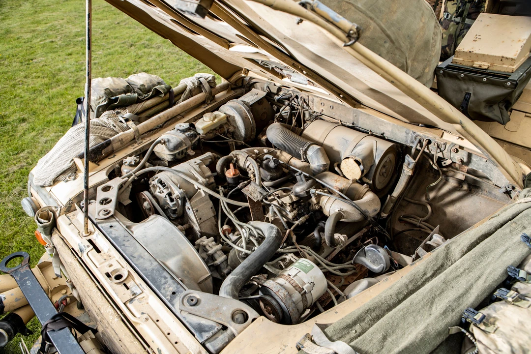 1985 Land Rover Defender 110 - Image 14 of 14