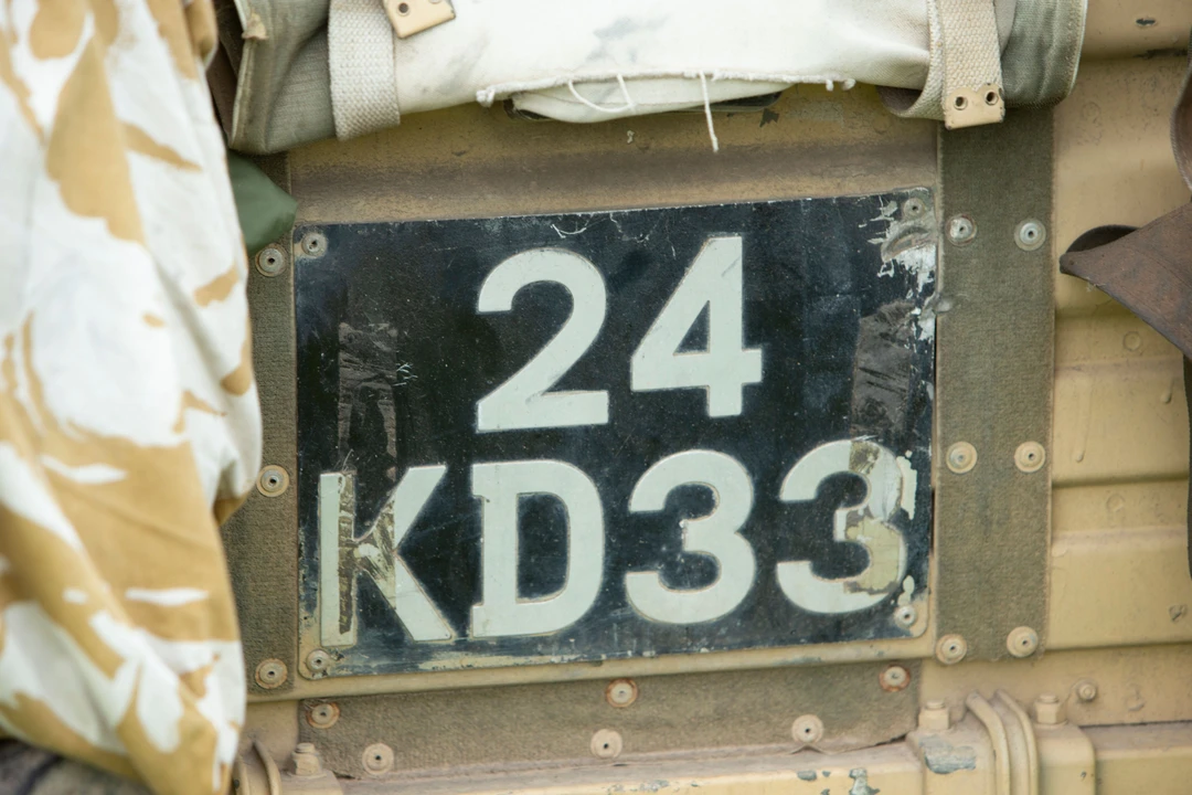 1985 Land Rover Defender 110 - Image 11 of 14