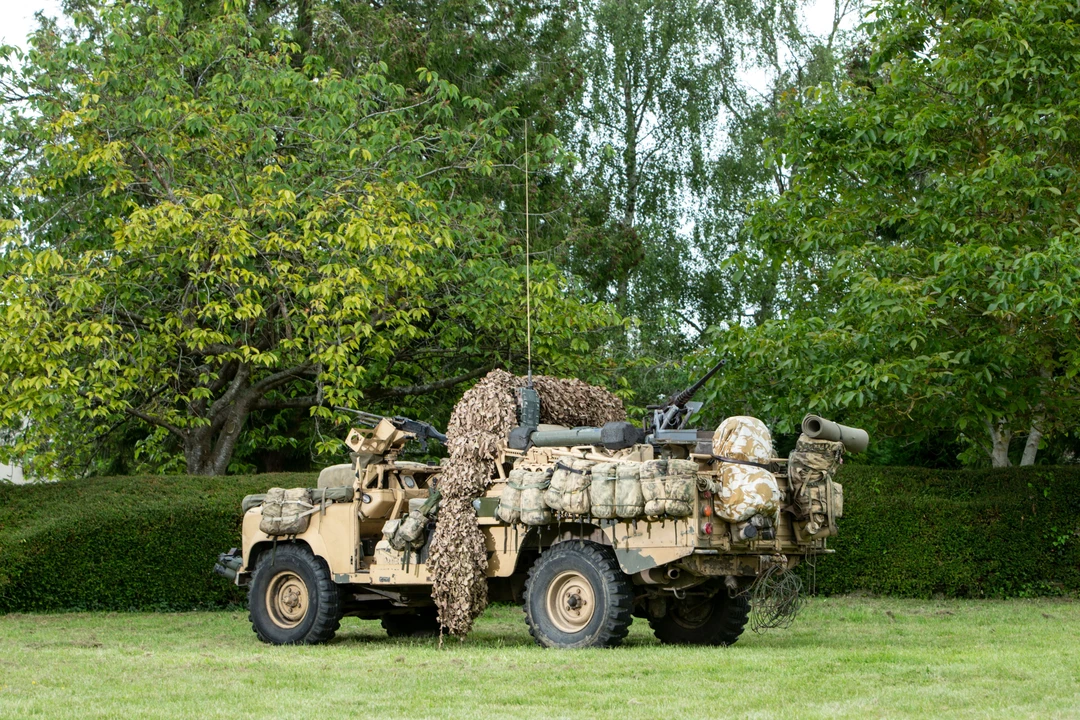 1985 Land Rover Defender 110 - Image 13 of 14