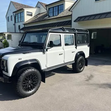 1985 Land Rover Defender 110 V8 Sport Utility 4D