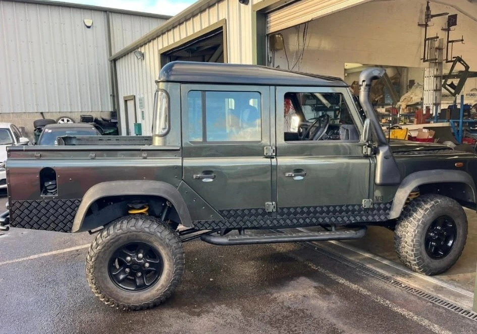 1985 Land Rover Defender 110 - Image 19 of 21