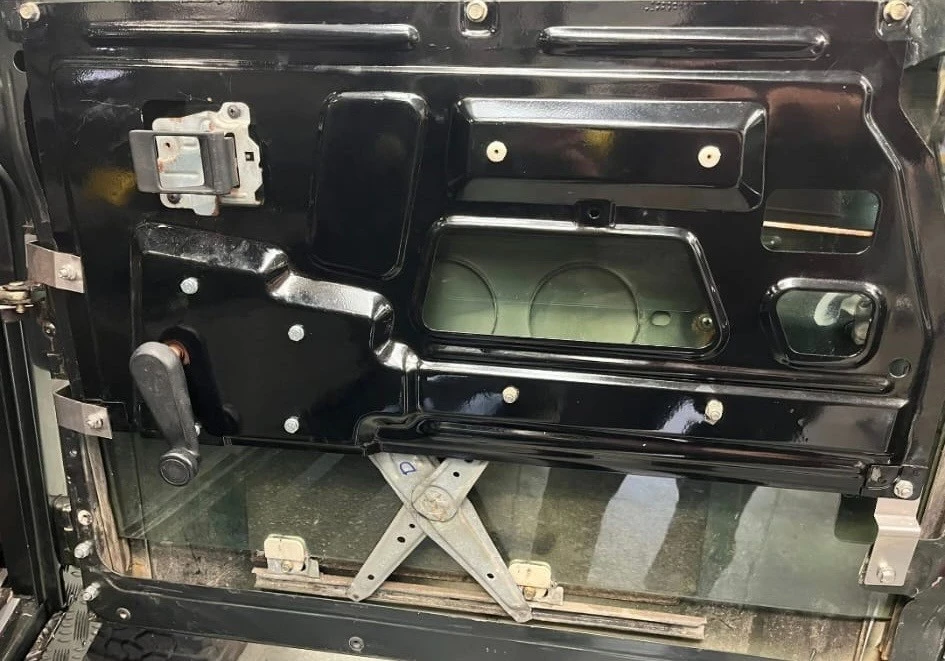 1985 Land Rover Defender 110 - Image 15 of 21