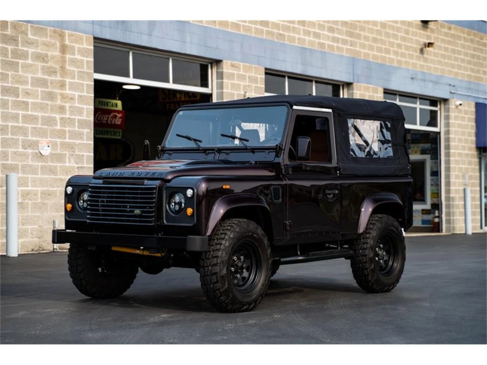 1985 Land Rover Defender 90 - Image 2 of 31