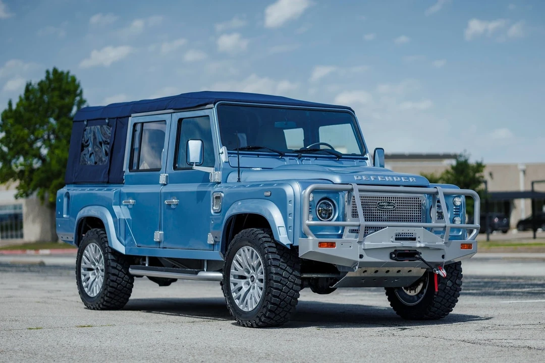 1985 Land Rover Defender 110 - Image 13 of 21