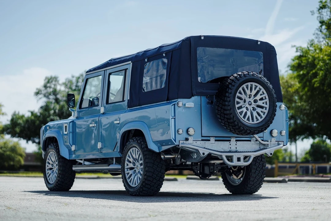 1985 Land Rover Defender 110 - Image 9 of 21