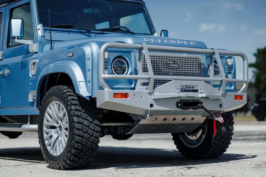 1985 Land Rover Defender 110 - Image 14 of 21